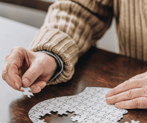5 Tips For Caring For Someone With Dementia